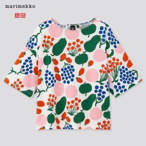Uniqlo x Marimekko strawberry t-shirt